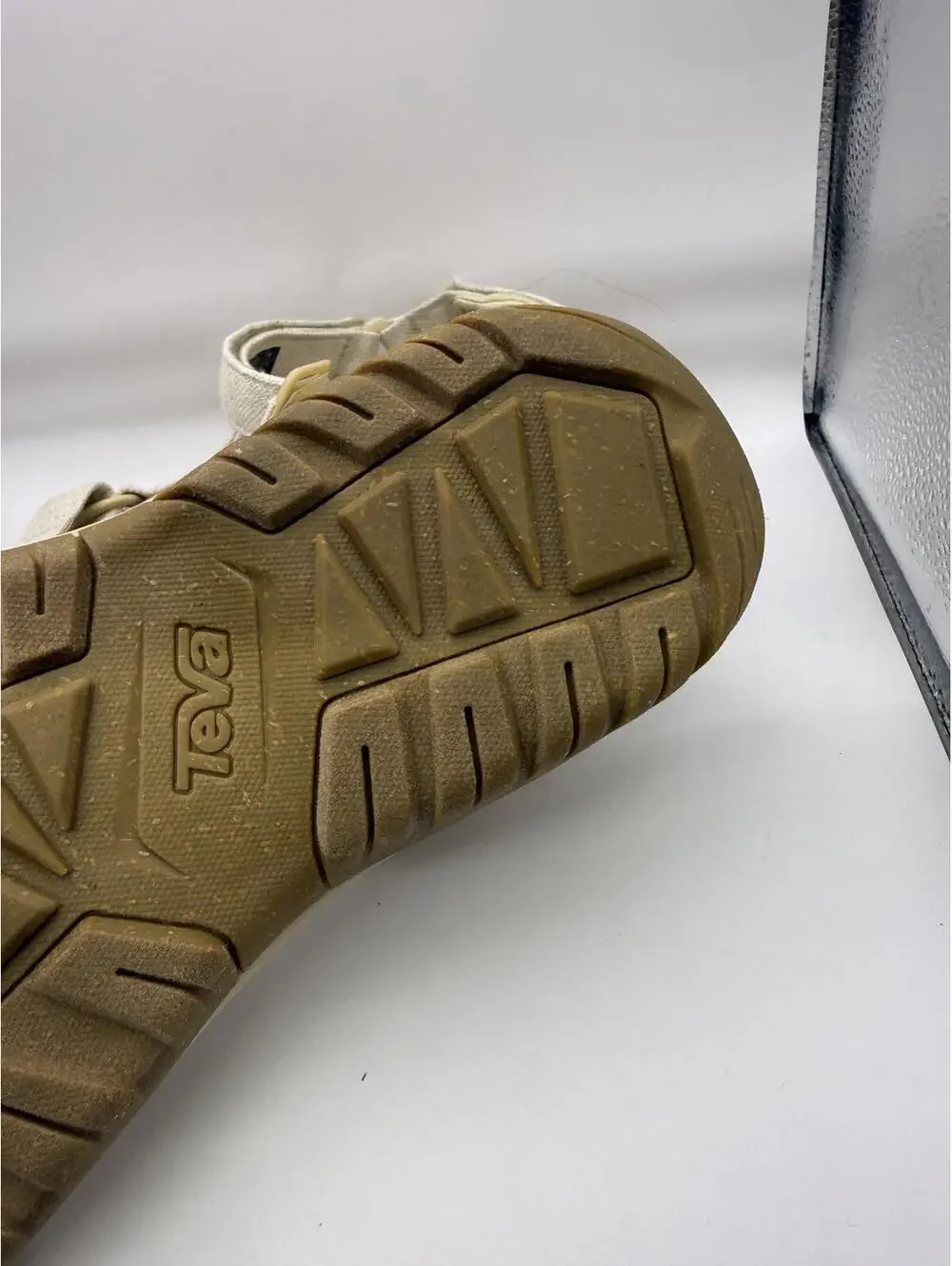 Teva Beige Adjustable Strap Sandals Women's Size 14
